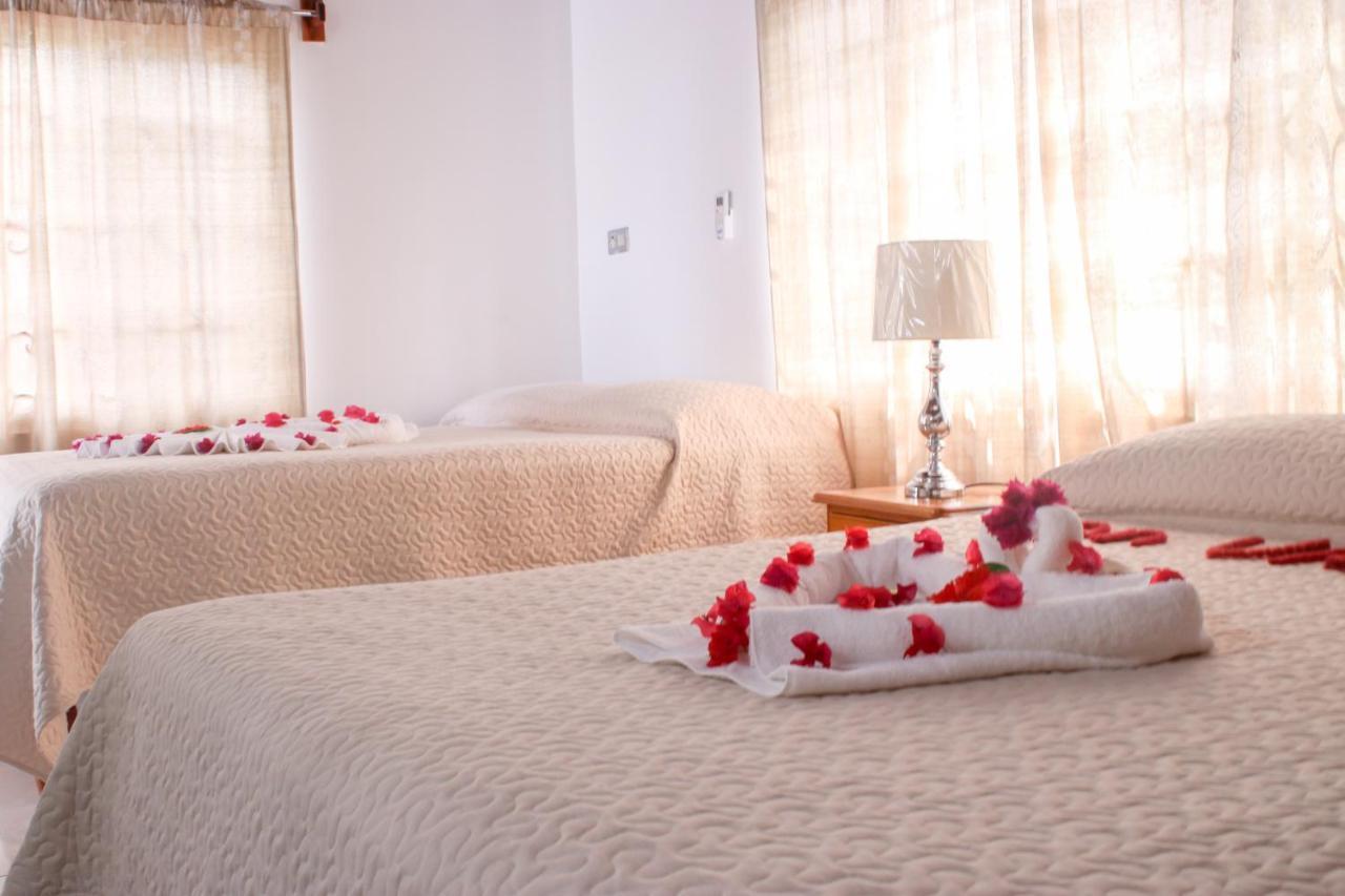 Van Villa Guesthouse Negril Dış mekan fotoğraf